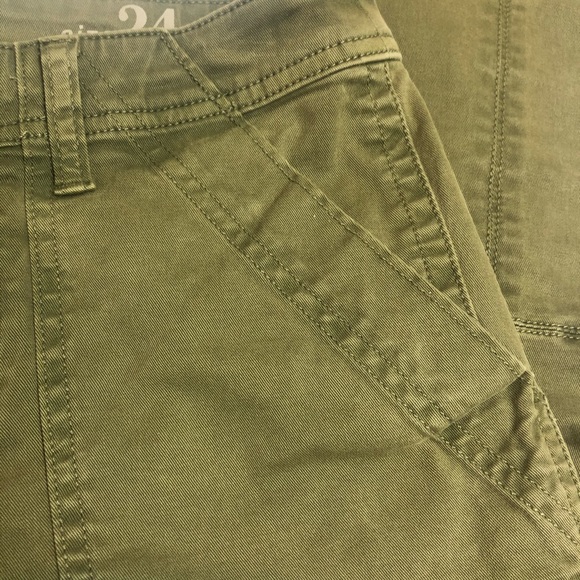 J. Crew Skinny Green Twill Utility Washed Pant - Picture 6 of 10